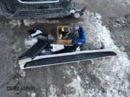 ✅ 2023 Lexus GX 460 Luxury • VIN: JTJGM7BX9P5353806 • Lot: 88780705. Wystawiony na Copart z przebiegiem 19 883 mil. Bezpłatny archiwum sprzedaży aukcyjnych z USA i szczegółowy raport historii pojazdu na DreamBid. Zdjęcie 13.