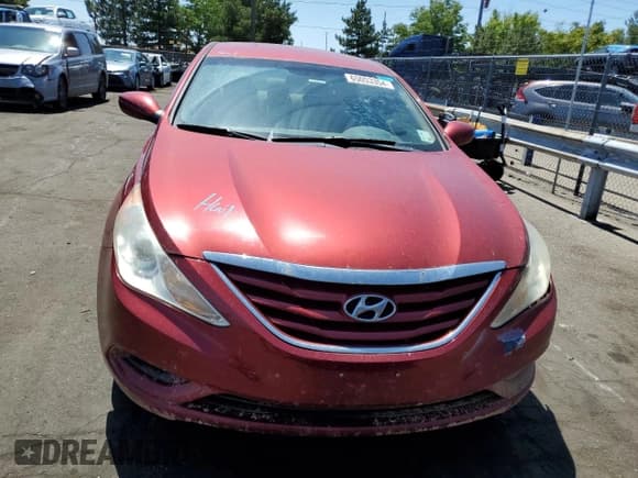 ✅ 2011 Hyundai Sonata GLS • VIN: 5NPEB4AC5BH235161 • Lot: 65053354. Listed on Copart with 146,749 mi. Free auction sales archive from the USA and detailed vehicle history report at DreamBid. Image 5.