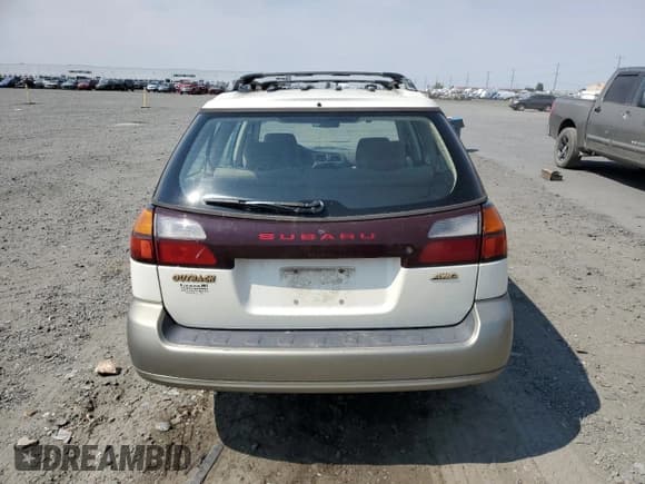 ✅ 2003 Subaru Legacy Outback • VIN: 4S3BH675037601586 • Lot: 68911174. Listed on Copart with 225,305 mi. Free auction sales archive from the USA and detailed vehicle history report at DreamBid. Image 6.