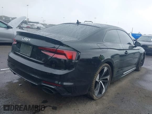 ✅ 2018 Audi RS 5 • VIN: WUAPWAF56JA903032 • Lot: 43246552. Listed on IAAI with 66,728 mi. Free auction sales archive from the USA and detailed vehicle history report at DreamBid. Image 4.