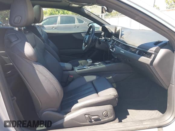 ✅ 2018 Audi A5 Premium Plus • VIN: WAUTNAF56JA012556 • Lot: 42870736. Listed on IAAI with 26,061 mi. Free auction sales archive from the USA and detailed vehicle history report at DreamBid. Image 5.