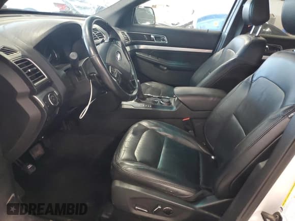 ✅ 2016 Ford Explorer XLT • VIN: 1FM5K8D80GGB94721 • Lot: 80309565. Wystawiony na Copart z przebiegiem 134 315 mil. Bezpłatny archiwum sprzedaży aukcyjnych z USA i szczegółowy raport historii pojazdu na DreamBid. Zdjęcie 7.