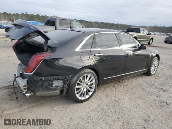 ✅ 2017 Cadillac CT6 AWD • VIN: 1G6KB5RS2HU165222 • Лот: 43340025. Опубликован ранее на Copart с пробегом 109 215 миль. Бесплатный доступ к архиву аукционных продаж из США и подробный отчёт об истории автомобиля на DreamBid. Изображение 3.