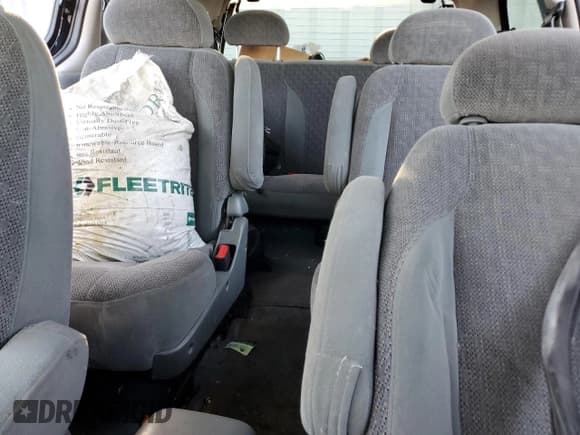 ✅ 2002 Nissan Quest • VIN: 4N2ZN16T92D809635 • Lot: 83754245. Wystawiony na Copart z przebiegiem 169 530 mil. Bezpłatny archiwum sprzedaży aukcyjnych z USA i szczegółowy raport historii pojazdu na DreamBid. Zdjęcie 10.