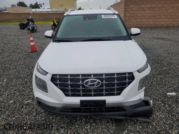 ✅ 2020 Hyundai Venue SEL • VIN: KMHRC8A3XLU040343 • Lot: 48562075. Wystawiony na Copart z przebiegiem 108 929 mil. Bezpłatny archiwum sprzedaży aukcyjnych z USA i szczegółowy raport historii pojazdu na DreamBid. Zdjęcie 5.