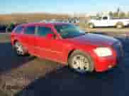 2005 Dodge Magnum SE z VIN 2D4FV48V55H648314, wystawiony jako IAAI lot #41393142 z przebiegiem 166 197 mil mil oraz . Historia ofert i sprzedaży dostępna na DreamBid. Obrazek 1.