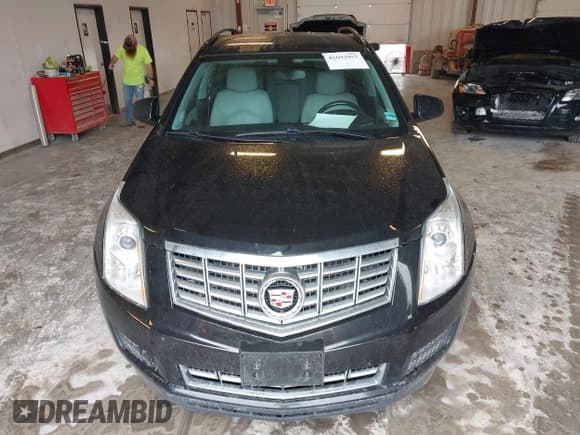 ✅ 2015 Cadillac SRX • VIN: 3GYFNAE38FS554936 • Lot: 42692957. Wystawiony na IAAI z przebiegiem 138 978 mil. Bezpłatny archiwum sprzedaży aukcyjnych z USA i szczegółowy raport historii pojazdu na DreamBid. Zdjęcie 12.