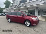 ✅ 2013 Toyota Sienna XLE • VIN: 5TDDK3DC3DS058382 • Lot: 61403895. Listed on Copart with 276,065 mi. Free auction sales archive from the USA and detailed vehicle history report at DreamBid. Image 1.