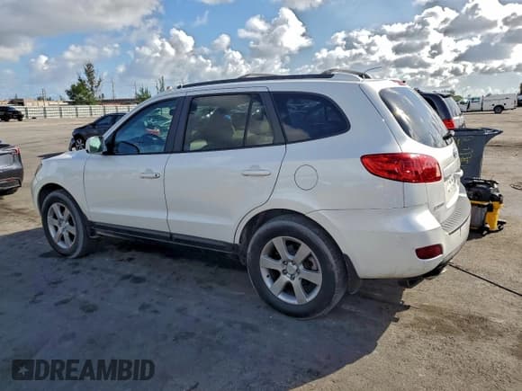 ✅ 2007 Hyundai Santa Fe GL • VIN: 5NMSG73E27H103631 • Lot: 95015425. Listed on Copart with 150,740 mi. Free auction sales archive from the USA and detailed vehicle history report at DreamBid. Image 2.