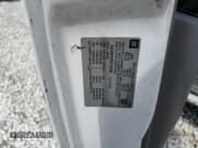 ✅ 2015 Chevrolet Express Cargo • VIN: 1GCWGFCF9F1233046 • Lot: 71058955. Wystawiony na Copart z przebiegiem 212 481 mil. Bezpłatny archiwum sprzedaży aukcyjnych z USA i szczegółowy raport historii pojazdu na DreamBid. Zdjęcie 14.