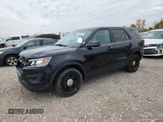 ✅ 2017 Ford Police Interceptor Utility • VIN: 1FM5K8AR1HGC86158 • Lot: 90087245. Listed on Copart with 97,680 mi. Free auction sales archive from the USA and detailed vehicle history report at DreamBid. Image 1.