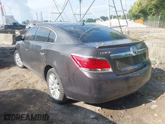 ✅ 2012 Buick LaCrosse Leather • VIN: 1G4GC5ER3CF362203 • Lot: 42980966. Wystawiony na IAAI z przebiegiem 182 351 mil. Bezpłatny archiwum sprzedaży aukcyjnych z USA i szczegółowy raport historii pojazdu na DreamBid. Zdjęcie 3.