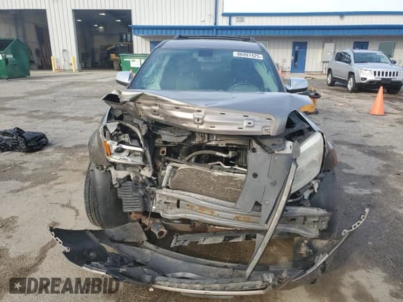 ✅ 2011 GMC Terrain SLT-1 • VIN: 2CTFLVEC5B6214336 • Lot: 86997425. Wystawiony na Copart z przebiegiem 139 737 mil. Bezpłatny archiwum sprzedaży aukcyjnych z USA i szczegółowy raport historii pojazdu na DreamBid. Zdjęcie 5.