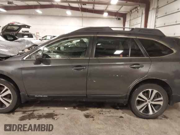 ✅ 2018 Subaru Outback Limited • VIN: 4S4BSANC3J3337544 • Lot: 43668622. Listed on IAAI with 104,344 mi. Free auction sales archive from the USA and detailed vehicle history report at DreamBid. Image 15.