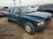 ✅ 1998 Dodge Dakota SLT • VIN: 1B7GL22X1WS754968 • Lot: 49078635. Wystawiony na Copart z przebiegiem 138 116 mil. Bezpłatny archiwum sprzedaży aukcyjnych z USA i szczegółowy raport historii pojazdu na DreamBid. Zdjęcie 4.