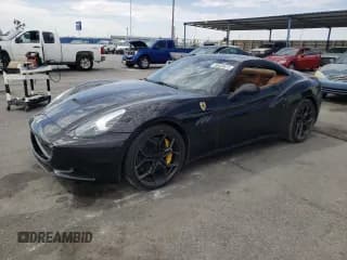 ✅ 2010 Ferrari California • VIN: ZFF65LJA4A0168991 • Lot: 66459973. Wystawiony na Copart z przebiegiem 45 378 mil. Bezpłatny archiwum sprzedaży aukcyjnych z USA i szczegółowy raport historii pojazdu na DreamBid. Zdjęcie 1.