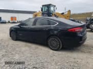 ✅ 2017 Ford Fusion Hybrid Titanium • VIN: 3FA6P0RU7HR278472 • Lot: 82434245. Wystawiony na Copart z przebiegiem 144 287 mil. Bezpłatny archiwum sprzedaży aukcyjnych z USA i szczegółowy raport historii pojazdu na DreamBid. Zdjęcie 2.