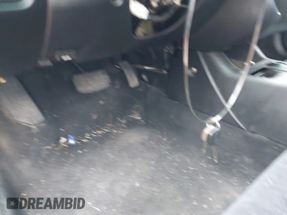 ✅ 2001 Mitsubishi Eclipse GT • VIN: 4A3AE85H41E067382 • Lot: 41900035. Listed on IAAI with 161,922 mi. Free auction sales archive from the USA and detailed vehicle history report at DreamBid. Image 11.