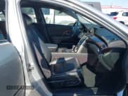 ✅ 2006 Acura RL • VIN: JH4KB165X6C005031 • Lot: 43775762. Wystawiony na IAAI z przebiegiem 217 288 mil. Bezpłatny archiwum sprzedaży aukcyjnych z USA i szczegółowy raport historii pojazdu na DreamBid. Zdjęcie 5.