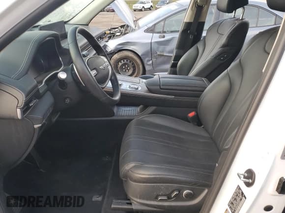 ✅ 2024 Genesis GV80 • VIN: KMUHBDSBXRU166287 • Lot: 91459785. Wystawiony na Copart z przebiegiem 70 801 mil. Bezpłatny archiwum sprzedaży aukcyjnych z USA i szczegółowy raport historii pojazdu na DreamBid. Zdjęcie 7.