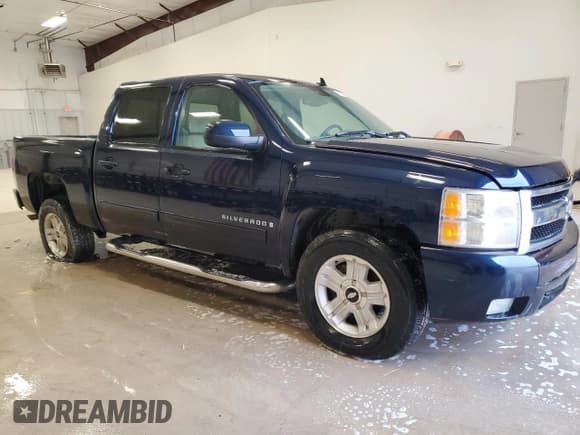 ✅ 2007 Chevrolet Silverado 1500 LTZ • VIN: 2GCEC13J371627443 • Lot: 85050444. Listed on Copart with 235,068 mi. Free auction sales archive from the USA and detailed vehicle history report at DreamBid. Image 4.