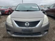 ✅ 2012 Nissan Versa SV • VIN: 3N1CN7AP2CL863637 • Лот: 53759285. Опубликован ранее на Copart с пробегом 106 574 миль. Бесплатный доступ к архиву аукционных продаж из США и подробный отчёт об истории автомобиля на DreamBid. Изображение 5.