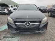 ✅ 2016 Mercedes-Benz C 300 Luxury • VIN: 55SWF4KB8GU135266 • Lot: 50732125. Wystawiony na Copart z przebiegiem 129 302 mil. Bezpłatny archiwum sprzedaży aukcyjnych z USA i szczegółowy raport historii pojazdu na DreamBid. Zdjęcie 5.