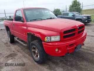 ✅ 2000 Dodge 1500 • VIN: 1B7HF16Z6YS644728 • Лот: 42877492. Размещён на IAAI с пробегом 166 020 миль миль. Получите бесплатный доступ к архиву аукционных продаж из США и посмотрите подробный отчёт об истории автомобиля на DreamBid. Изображение 1.