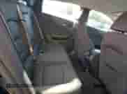 2023 Chevrolet Malibu LT z VIN 1G1ZD5ST9PF134893, wystawiony jako Copart lot #85410305 z przebiegiem 121 515 mil mil oraz Czysty tytuł • Clean title. Historia ofert i sprzedaży dostępna na DreamBid. Obrazek 10.