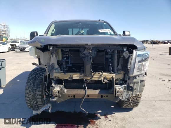 ✅ 2019 Nissan Titan SL • VIN: 1N6AA1E56KN527457 • Лот: 76391154. Опубликован ранее на Copart с пробегом 77 296 миль. Бесплатный доступ к архиву аукционных продаж из США и подробный отчёт об истории автомобиля на DreamBid. Изображение 5.