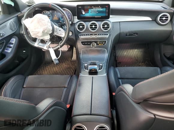 ✅ 2020 Mercedes-Benz C 43 AMG • VIN: 55SWF6EB5LU332137 • Lot: 70095705. Wystawiony na Copart z przebiegiem 117 660 mil. Bezpłatny archiwum sprzedaży aukcyjnych z USA i szczegółowy raport historii pojazdu na DreamBid. Zdjęcie 8.