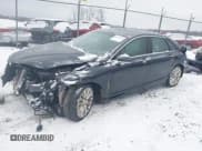 ✅ 2013 Lincoln MKZ • VIN: 3LN6L2GK0DR825820 • Lot: 41603721. Wystawiony na IAAI z przebiegiem 110 837 mil. Bezpłatny archiwum sprzedaży aukcyjnych z USA i szczegółowy raport historii pojazdu na DreamBid. Zdjęcie 2.