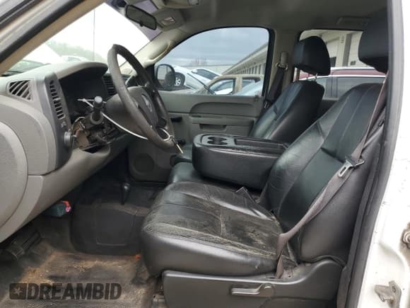 ✅ 2010 Chevrolet Silverado 1500 Work Truck • VIN: 3GCRKPE32AG158656 • Lot: 49894805. Listed on Copart with 230,051 mi. Free auction sales archive from the USA and detailed vehicle history report at DreamBid. Image 7.