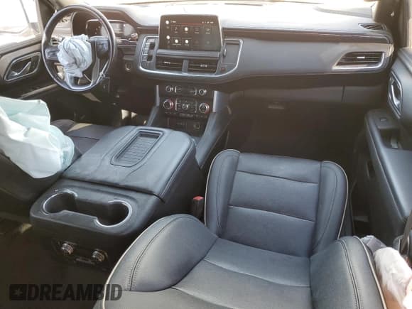 ✅ 2022 GMC Yukon XL SLT • VIN: 1GKS1GKD1NR220172 • Lot: 52760325. Listed on Copart with 55,985 mi. Free auction sales archive from the USA and detailed vehicle history report at DreamBid. Image 8.