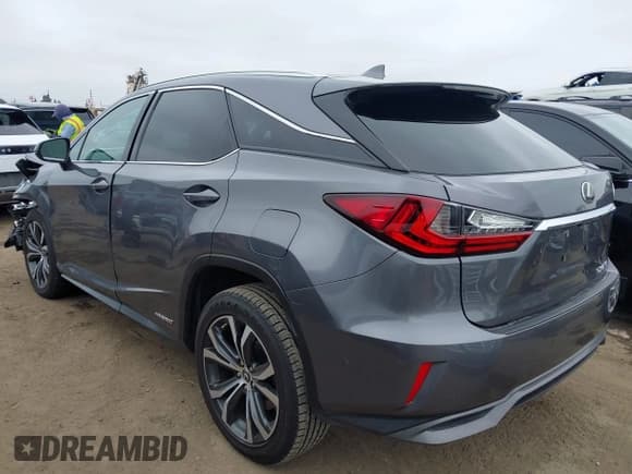 ✅ 2018 Lexus RX 450h • VIN: 2T2BGMCAXJC026916 • Lot: 42439146. Wystawiony na IAAI z przebiegiem 79 200 mil. Bezpłatny archiwum sprzedaży aukcyjnych z USA i szczegółowy raport historii pojazdu na DreamBid. Zdjęcie 3.
