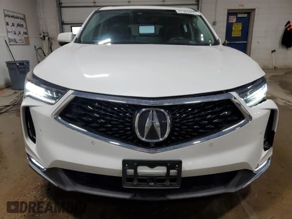 ✅ 2022 Acura RDX Advance • VIN: 5J8TC2H79NL007022 • Lot: 47365055. Wystawiony na Copart z przebiegiem 28 921 mil. Bezpłatny archiwum sprzedaży aukcyjnych z USA i szczegółowy raport historii pojazdu na DreamBid. Zdjęcie 5.