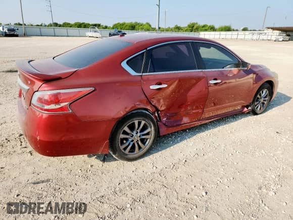 2015 Nissan Altima S с VIN 1N4AL3AP9FC589796, выставлен на аукционе Copart как лот 81493015 с пробегом 105 505 миль миль и Списание • Salvage title. История ставок и продаж доступна на DreamBid. Изображение 3.