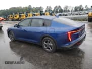 ✅ 2025 Kia K4 LXS • VIN: 3KPFT4DE9SE088491 • Lot: 81883675. Wystawiony na Copart z przebiegiem 5 847 mil. Bezpłatny archiwum sprzedaży aukcyjnych z USA i szczegółowy raport historii pojazdu na DreamBid. Zdjęcie 2.