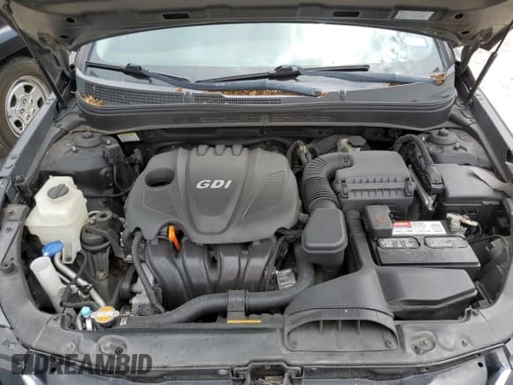 ✅ 2011 Hyundai Sonata GLS • VIN: 5NPEB4AC6BH037432 • Lot: 70902914. Listed on Copart with 109,079 mi. Free auction sales archive from the USA and detailed vehicle history report at DreamBid. Image 11.