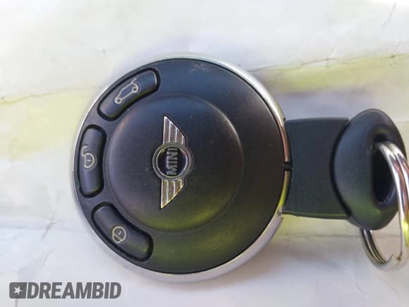 ✅ 2012 MINI Hardtop • VIN: WMWSU3C52CT541816 • Lot: 43513419. Wystawiony na IAAI z przebiegiem 55 436 mil. Bezpłatny archiwum sprzedaży aukcyjnych z USA i szczegółowy raport historii pojazdu na DreamBid. Zdjęcie 11.