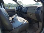 ✅ 2008 Ford F-250 XL • VIN: 1FTSX20568EE05290 • Лот: 42053165. Опубликован ранее на IAAI с пробегом 231 654 миль. Бесплатный доступ к архиву аукционных продаж из США и подробный отчёт об истории автомобиля на DreamBid. Изображение 5.