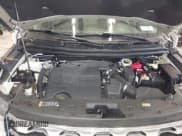 ✅ 2017 Ford Explorer XLT • VIN: 1FM5K8D86HGD47605 • Lot: 42331779. Wystawiony na IAAI z przebiegiem 73 496 mil. Bezpłatny archiwum sprzedaży aukcyjnych z USA i szczegółowy raport historii pojazdu na DreamBid. Zdjęcie 10.