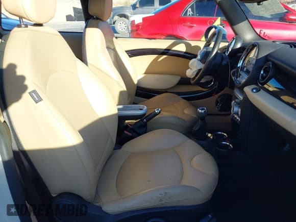 ✅ 2007 MINI Hardtop S • VIN: WMWMF73597TT82731 • Lot: 41340610. Listed on IAAI with 116,086 mi. Free auction sales archive from the USA and detailed vehicle history report at DreamBid. Image 5.