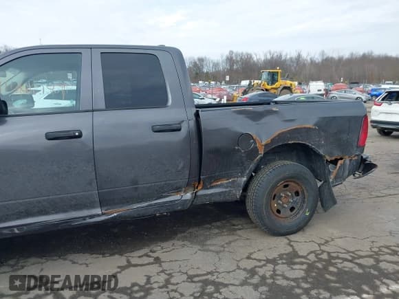 ✅ 2017 Ram 1500 Express • VIN: 1C6RR7FGXHS733903 • Lot: 41666749. Listed on IAAI with 114,306 mi. Free auction sales archive from the USA and detailed vehicle history report at DreamBid. Image 6.