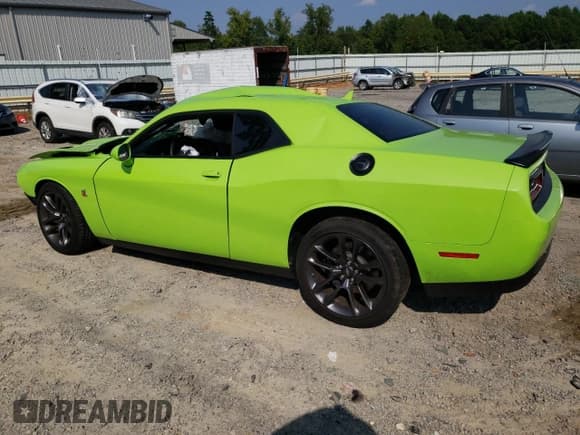 ✅ 2023 Dodge Challenger R/T Scat Pack • VIN: 2C3CDZFJ2PH544595 • Lot: 69497134. Wystawiony na Copart z przebiegiem 9 958 mil. Bezpłatny archiwum sprzedaży aukcyjnych z USA i szczegółowy raport historii pojazdu na DreamBid. Zdjęcie 2.