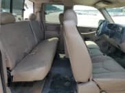 ✅ 2006 Chevrolet Silverado 2500HD Work Truck • VIN: 1GCHK29UX6E241591 • Lot: 68524904. Wystawiony na Copart z przebiegiem 222 895 mil. Bezpłatny archiwum sprzedaży aukcyjnych z USA i szczegółowy raport historii pojazdu na DreamBid. Zdjęcie 11.