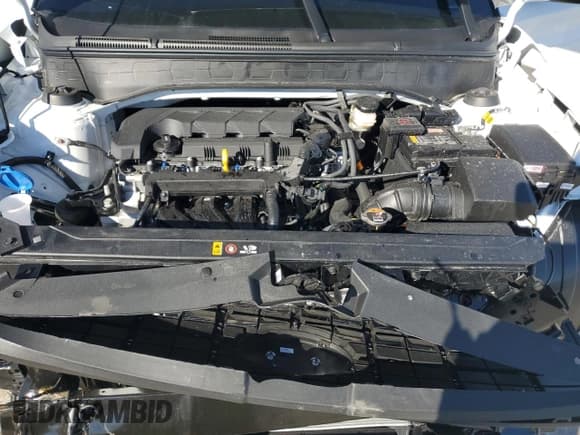 ✅ 2025 Hyundai Venue SEL • VIN: KMHRC8A36SU350181 • Lot: 88292435. Listed on Copart with 813 mi. Free auction sales archive from the USA and detailed vehicle history report at DreamBid. Image 12.