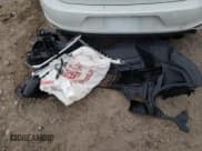 ✅ 2016 Volkswagen Golf R • VIN: WVWUF7AU9GW274881 • Lot: 70016192. Wystawiony na Copart z przebiegiem 65 545 mil. Bezpłatny archiwum sprzedaży aukcyjnych z USA i szczegółowy raport historii pojazdu na DreamBid. Zdjęcie 14.