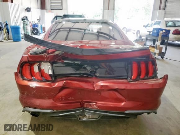 ✅ 2019 Ford Mustang EcoBoost Premium • VIN: 1FA6P8TH7K5129385 • Lot: 70923745. Listed on Copart with 44,343 mi. Free auction sales archive from the USA and detailed vehicle history report at DreamBid. Image 6.