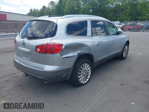 ✅ 2012 Buick Enclave Leather • VIN: 5GAKRCED7CJ204533 • Lot: 42203756. Wystawiony na IAAI z przebiegiem 175 304 mil. Bezpłatny archiwum sprzedaży aukcyjnych z USA i szczegółowy raport historii pojazdu na DreamBid. Zdjęcie 4.